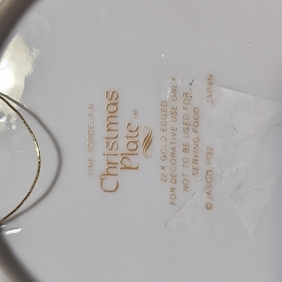 VINTAGE CHRISTMAS DECORATIVE ASSORTMENT BUNDLE - Picture 4 of 10